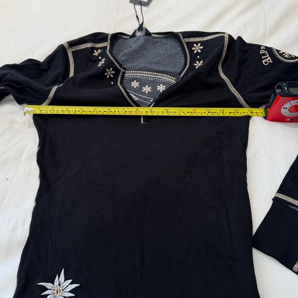 NWT Alp N Rock Black Long Sleeve Luxe Henley with mountains & ski lift gondola - Picture 8 of 9